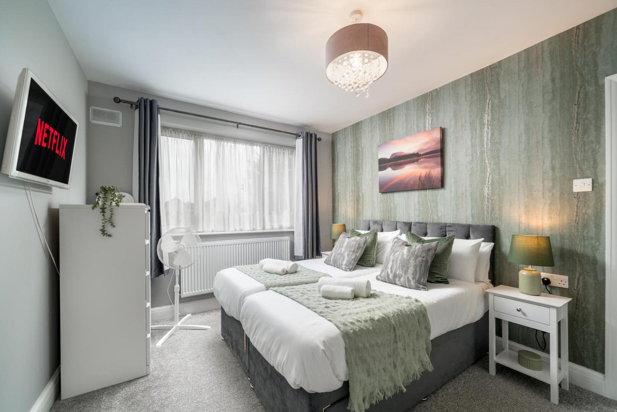 Lux 3Bed Near Wembley With Parking By Oceana Group - Sleeps 8 Apartamento Harrow Exterior foto